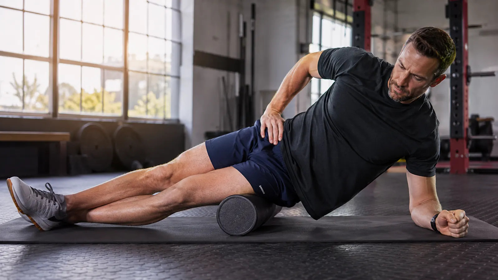 How to Foam Roll Tight IT Bands and Quads Without Causing More Pain